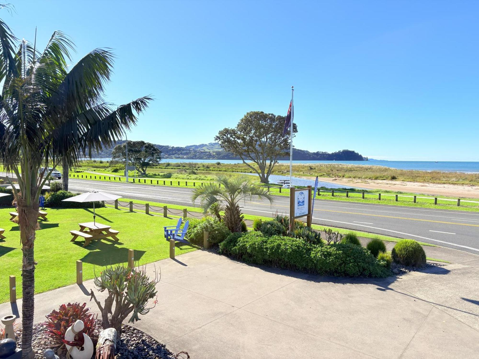 Baileys At The Beach Whitianga Extérieur photo